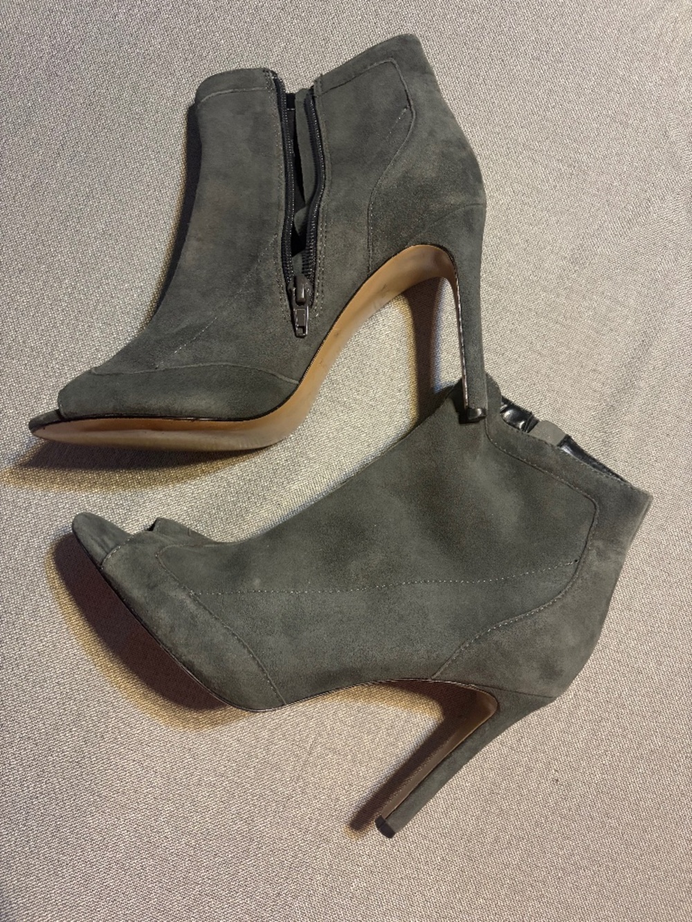 Charles David Gray Suede Leather Sole Stiletto Peep Toe Ankle Boots Booties 8